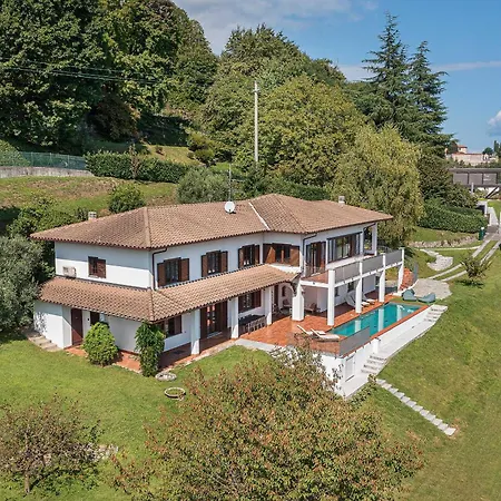 فيلة Welcoming With Pool & Views! - Mirella *