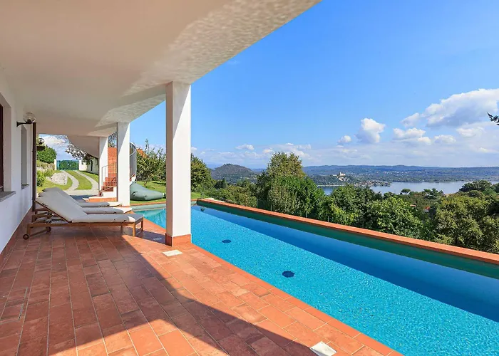 Welcoming With Pool & Views! - Mirella Villa *