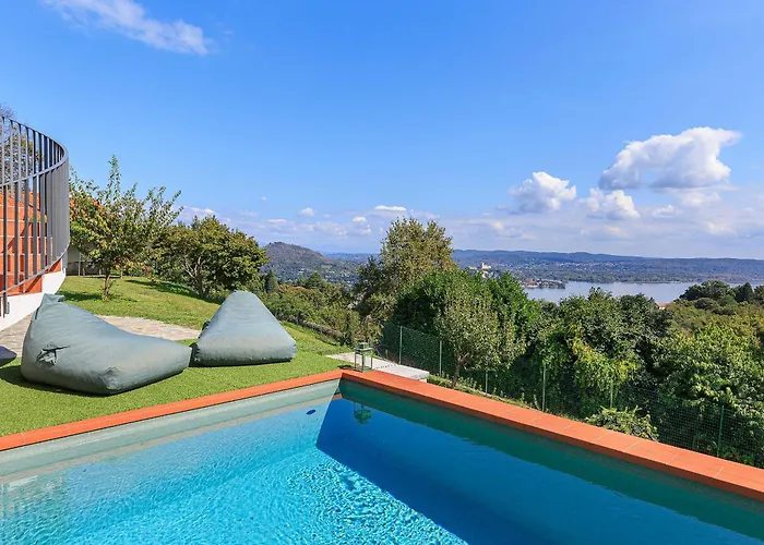 Villa Welcoming With Pool & Views! - Mirella *
