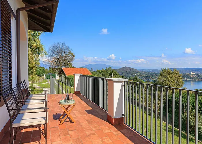 Welcoming With Pool & Views! - Mirella * Dagnente